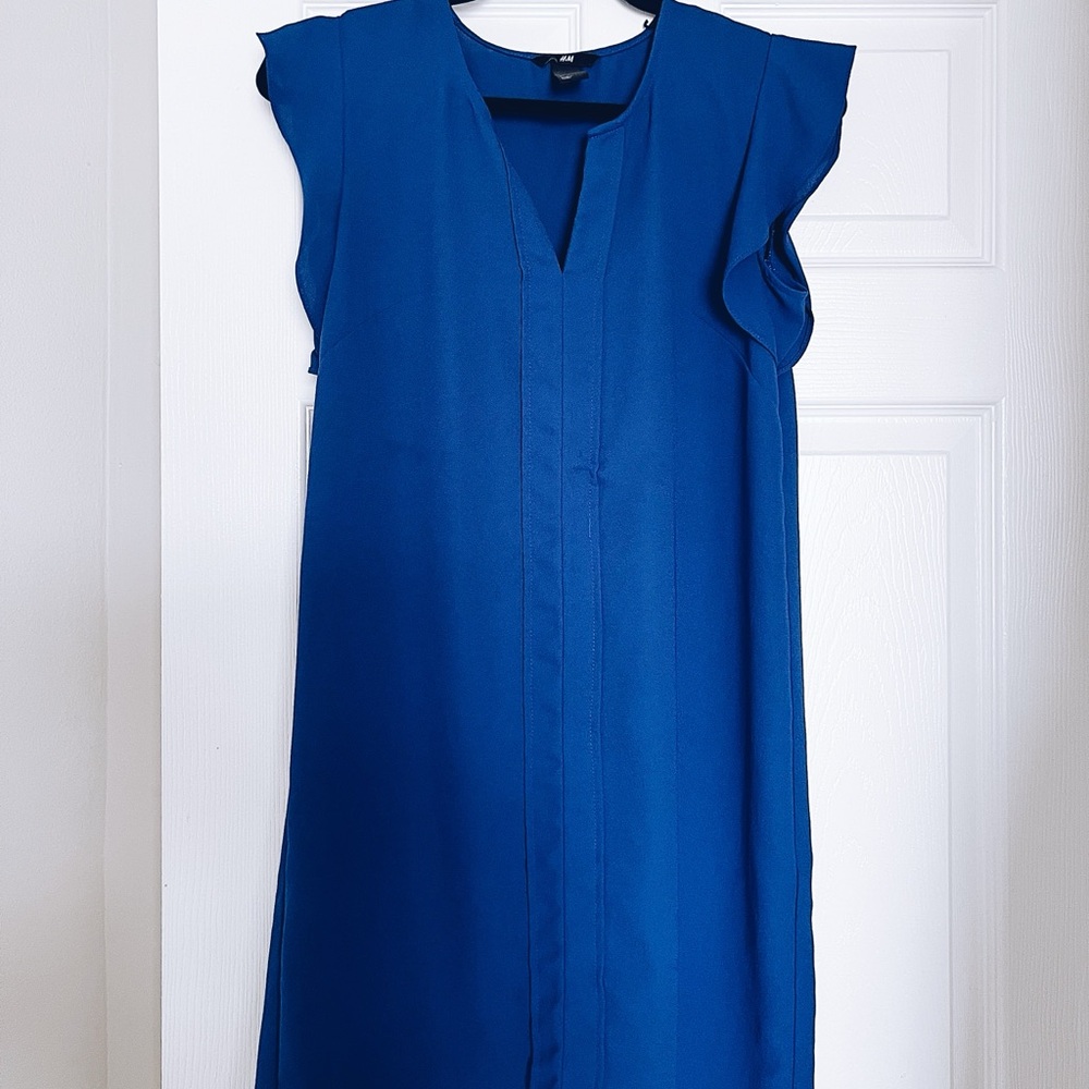 Blue dress